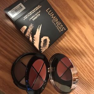 NIB Luminess Eye and Lip compact